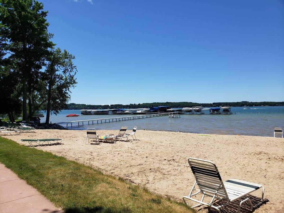 Top Floor Luxury, Sauna, Private Pool, Lake Bellaire Beach, 5 Beds, 4 Full Bath Екстериор снимка
