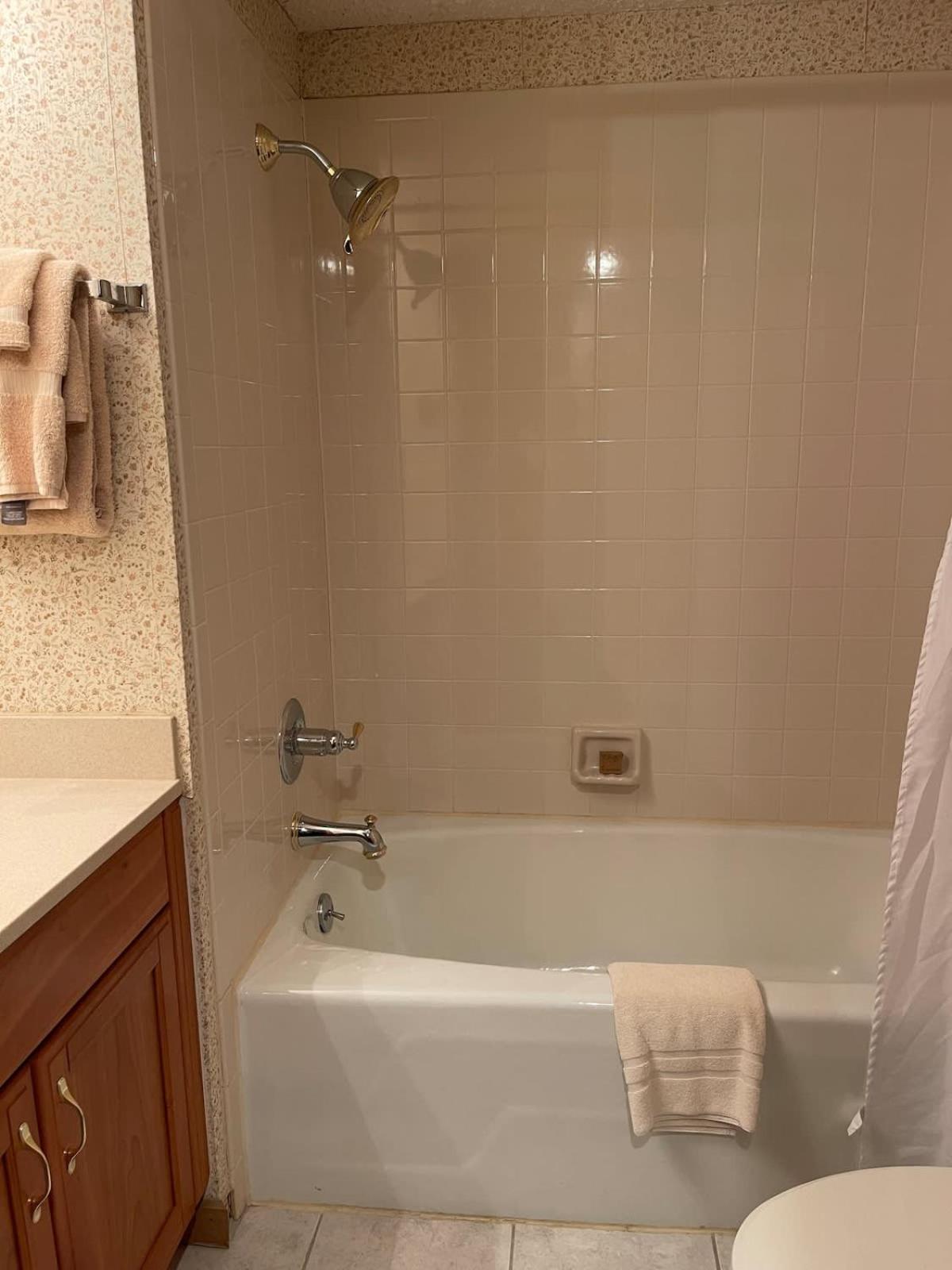 Top Floor Luxury, Sauna, Private Pool, Lake Bellaire Beach, 5 Beds, 4 Full Bath Екстериор снимка