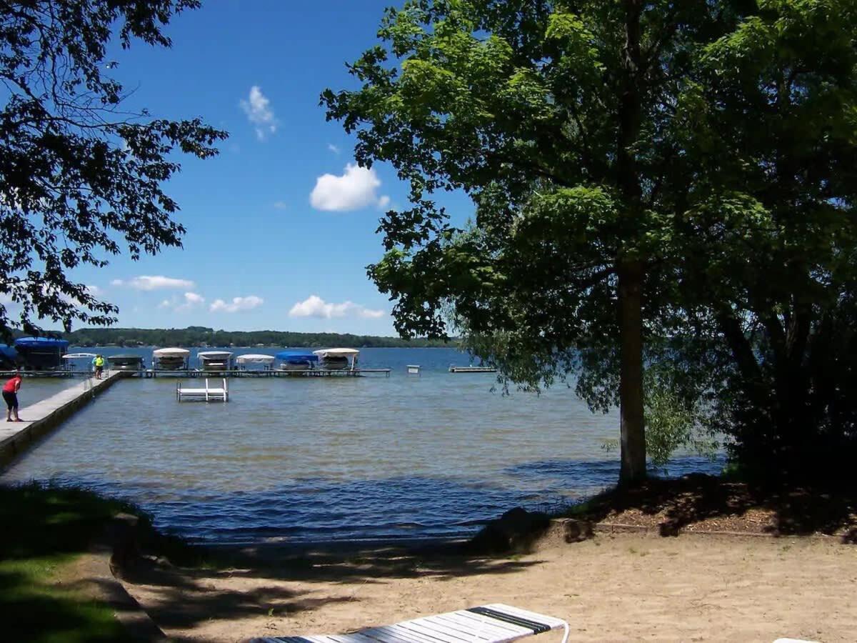 Top Floor Luxury, Sauna, Private Pool, Lake Bellaire Beach, 5 Beds, 4 Full Bath Екстериор снимка